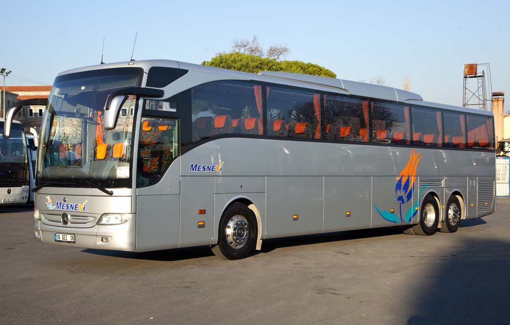 Mercedes-Benz TOURISMO