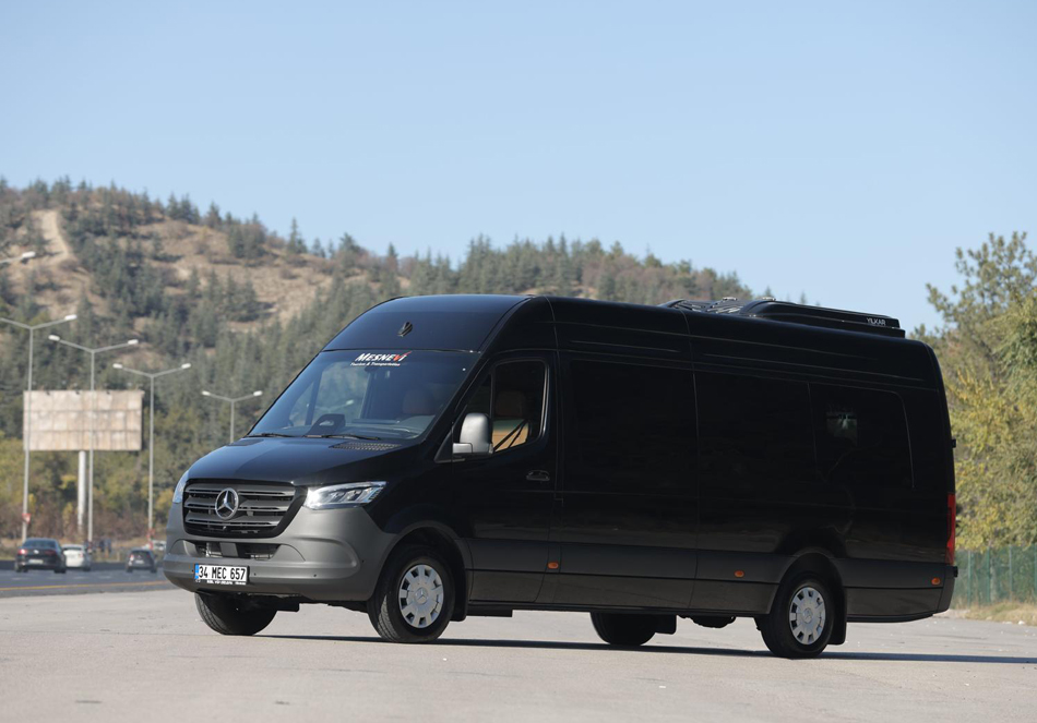 Mercedes Benz-Sprinter 2024