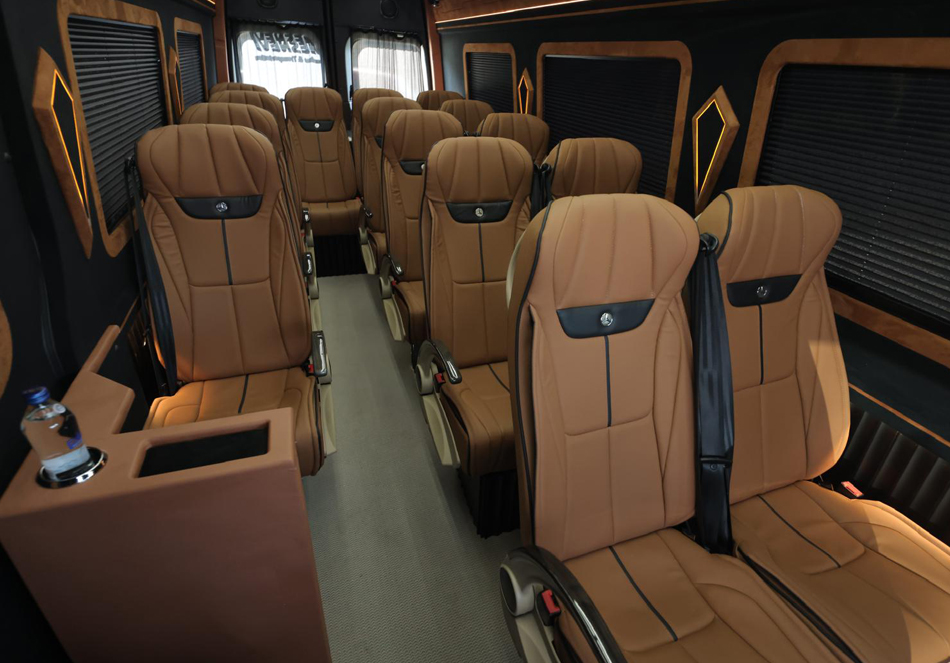 Mercedes Benz-Sprinter 2024