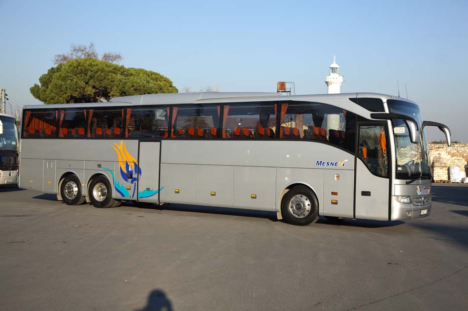 Mercedes-Benz TOURISMO
