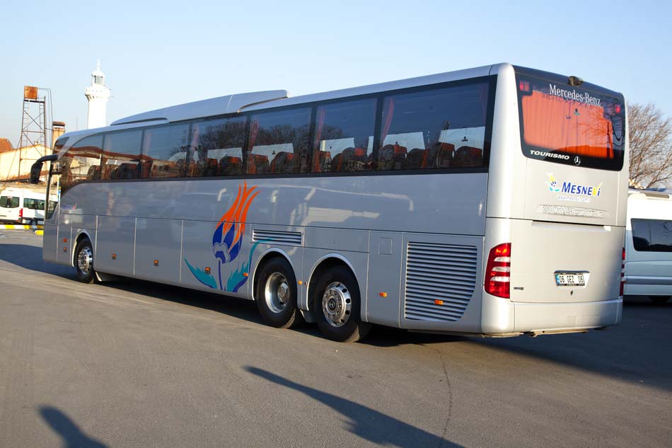 Mercedes-Benz TOURISMO
