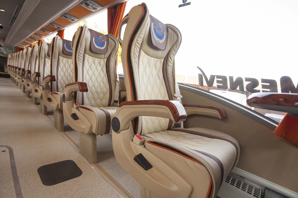 Mercedes-Benz TOURISMO VIP (2+1)